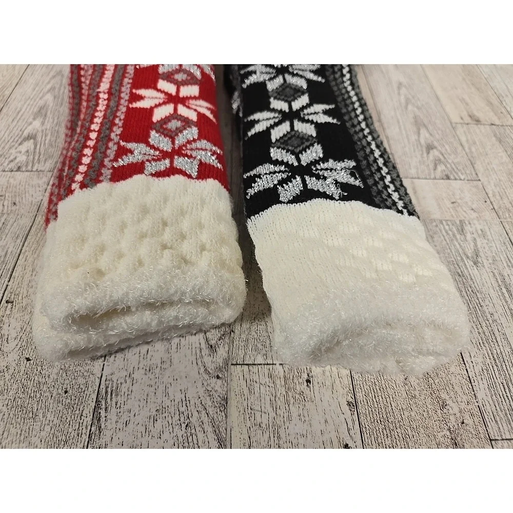 Magellan Socks MEDIUM Lodge Socks Metallic Snowflake Shoe Sz 6-10 Lot of 2 Soft